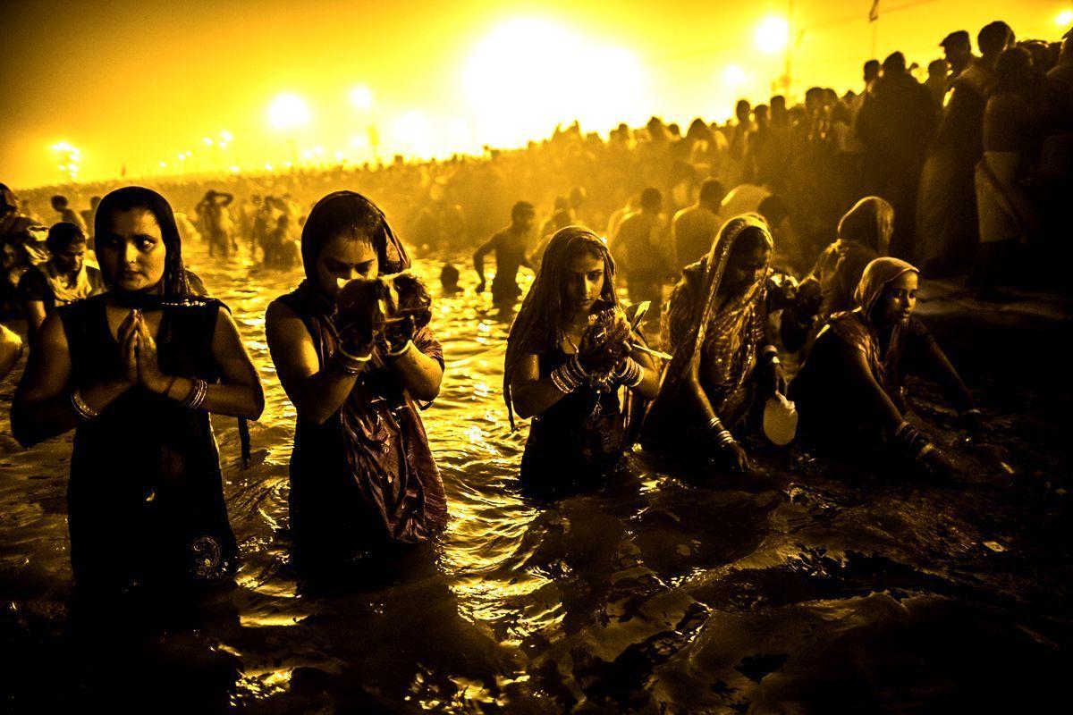 Hindu Devotees Gather For The Maha Kumbh Arabian Business