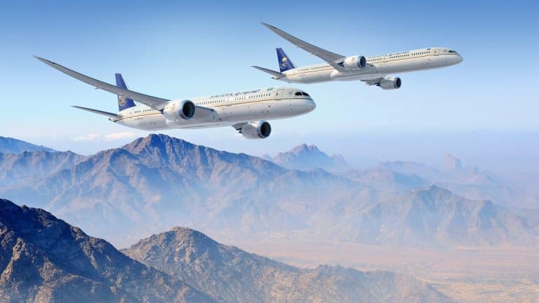 Saudia To Buy Boeing Dreamliners Arabian Business Latest News