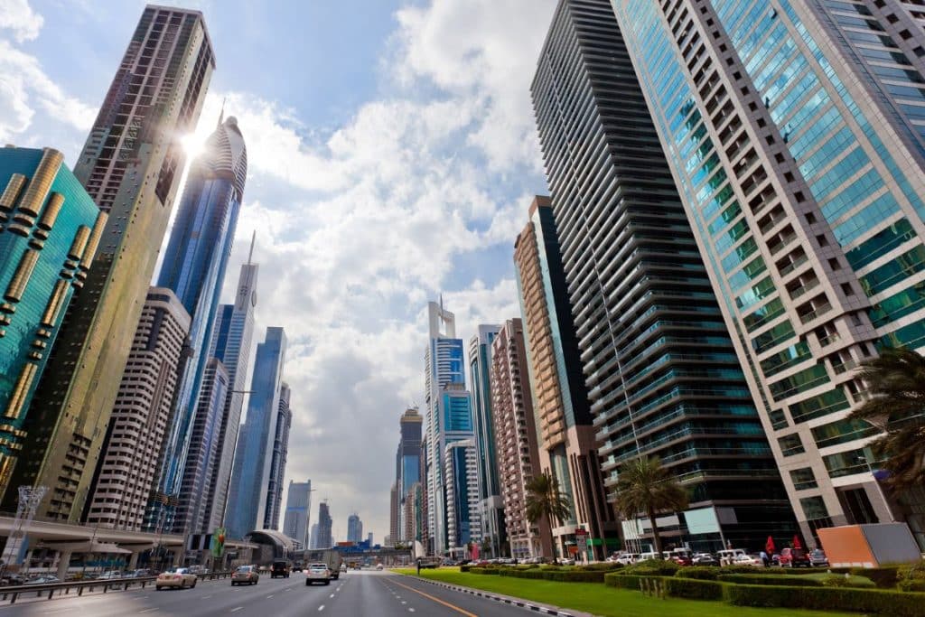 Dubai Real Estate Experts Argue Whether Property Prices Can Continue