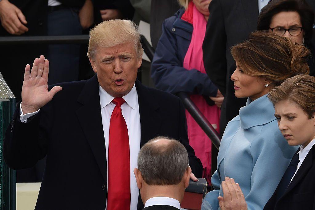 Donald Trump Is Sworn In As The Th Us President Arabianbusiness