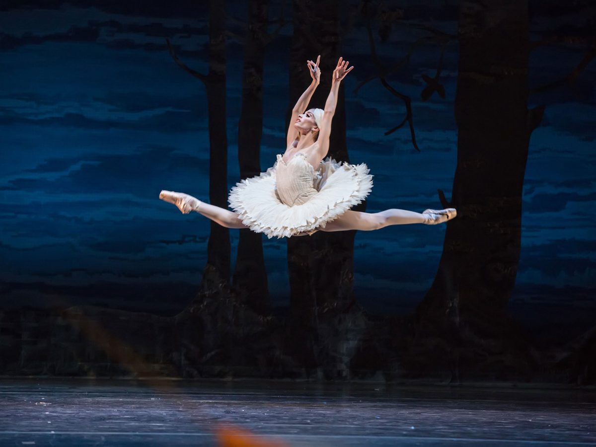 Dubai Opera announced that Swan Lake, performed by Houston Ballet, will come to Dubai next year.