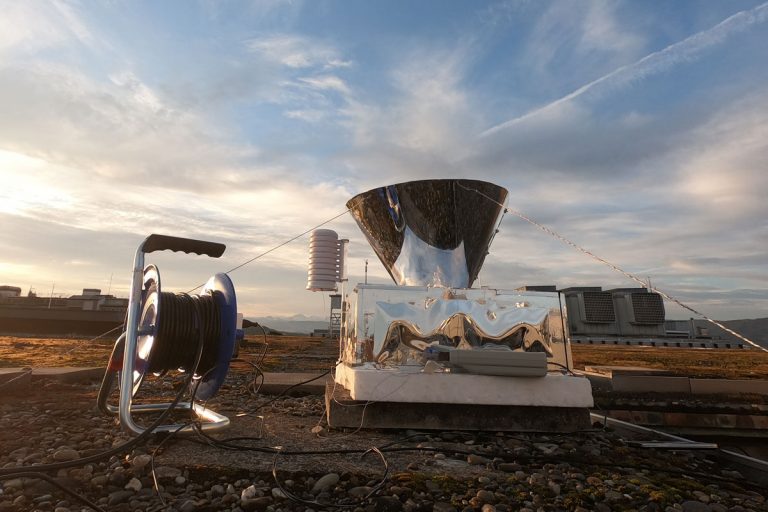 The small prototype, which generates 1.2 liters of water per day, costs $20 to produce.