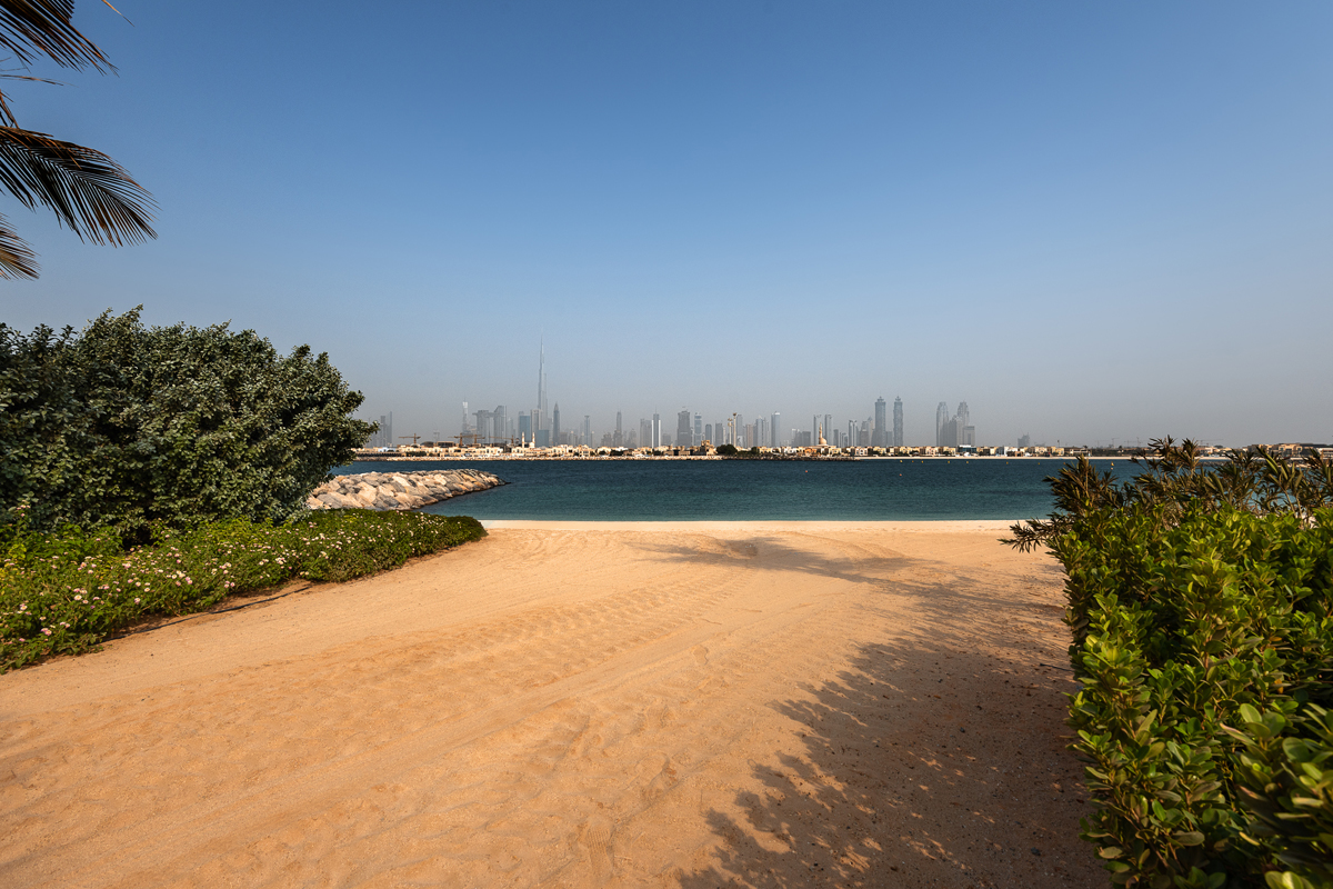 Plot LV11 was one of Jumeirah Bay Island’s last remaining waterfront plots and was snapped up by a Russian buyer.