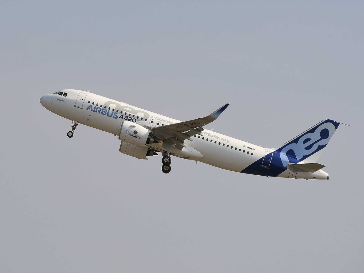 Airbus is nearing the biggest deal in its history, negotiating to sell 430 A320neo single-aisle planes valued at more than $40 billion to US investor Indigo Partners, people familiar with the matter said.