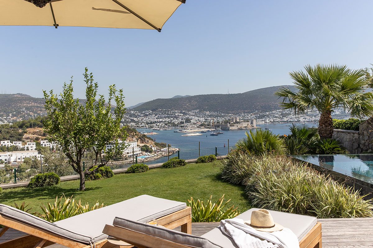 With no fuss hospitality, outdoor living, and the laid-back Mediterranean way of life at the heart of the new brand, METT Bodrum’s bohemian chic vibes, ensures that time spent outdoors is unforgettable and time spent indoors is perfectly relaxed.