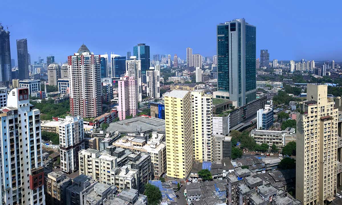 The slackness in the Indian residential real estate market in many Indian cities has given added advantage to NRI investors.