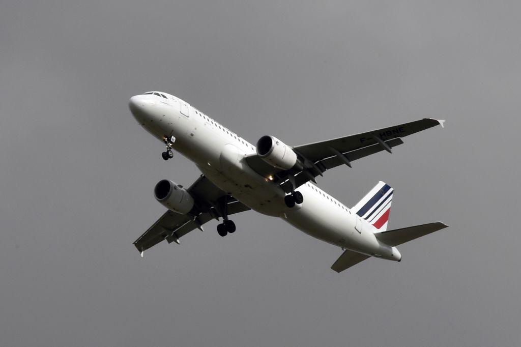 Air France has announced that it will stop flights to Riyadh at the end of January.