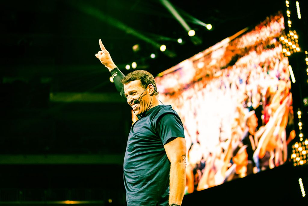 Celebrity lifecoach Tony Robbins is coming to Dubai Arabian Business