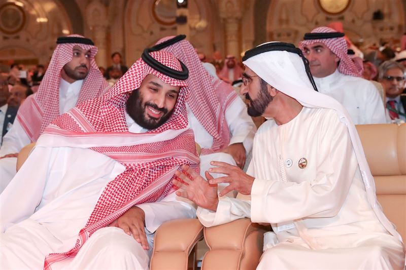 Sheikh Mohammed attended the special session of Saudi Crown Prince Mohammed bin Salman bin Abdulaziz Al Saud, who reiterated his commitment to economic reforms.