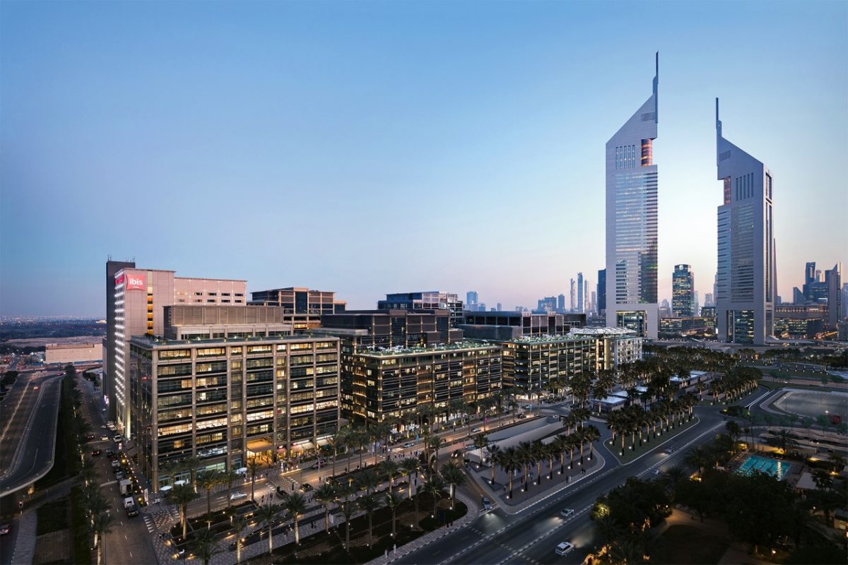 One Central offers an interconnected space, integrating offices, retail, residences, hotels, and a wide variety of F&B offerings to DWTC’s mega-events venue.