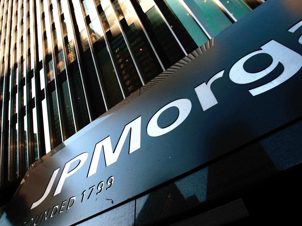 JPMorgan may work with Saudi Arabia’s largest bank on a merger proposal. (Chris Hondros/Getty Images)