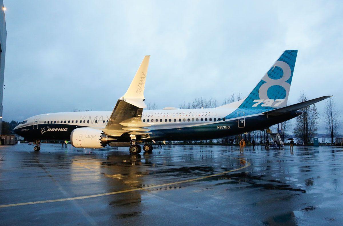 Boeing mulls larger engine for biggest 737 MAX - Arabian Business