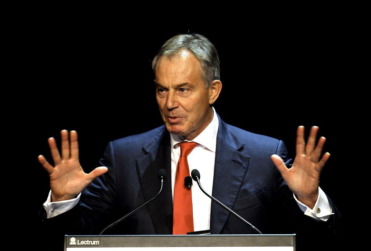 Blair commands fees of up to US$250,000 per speech.