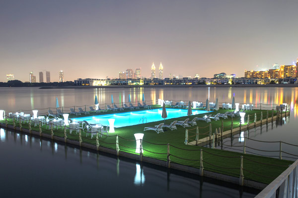 The new swimming pool is located 50 metres offshore in the waters of the Palm Jumeirah in the Arabian Gulf.