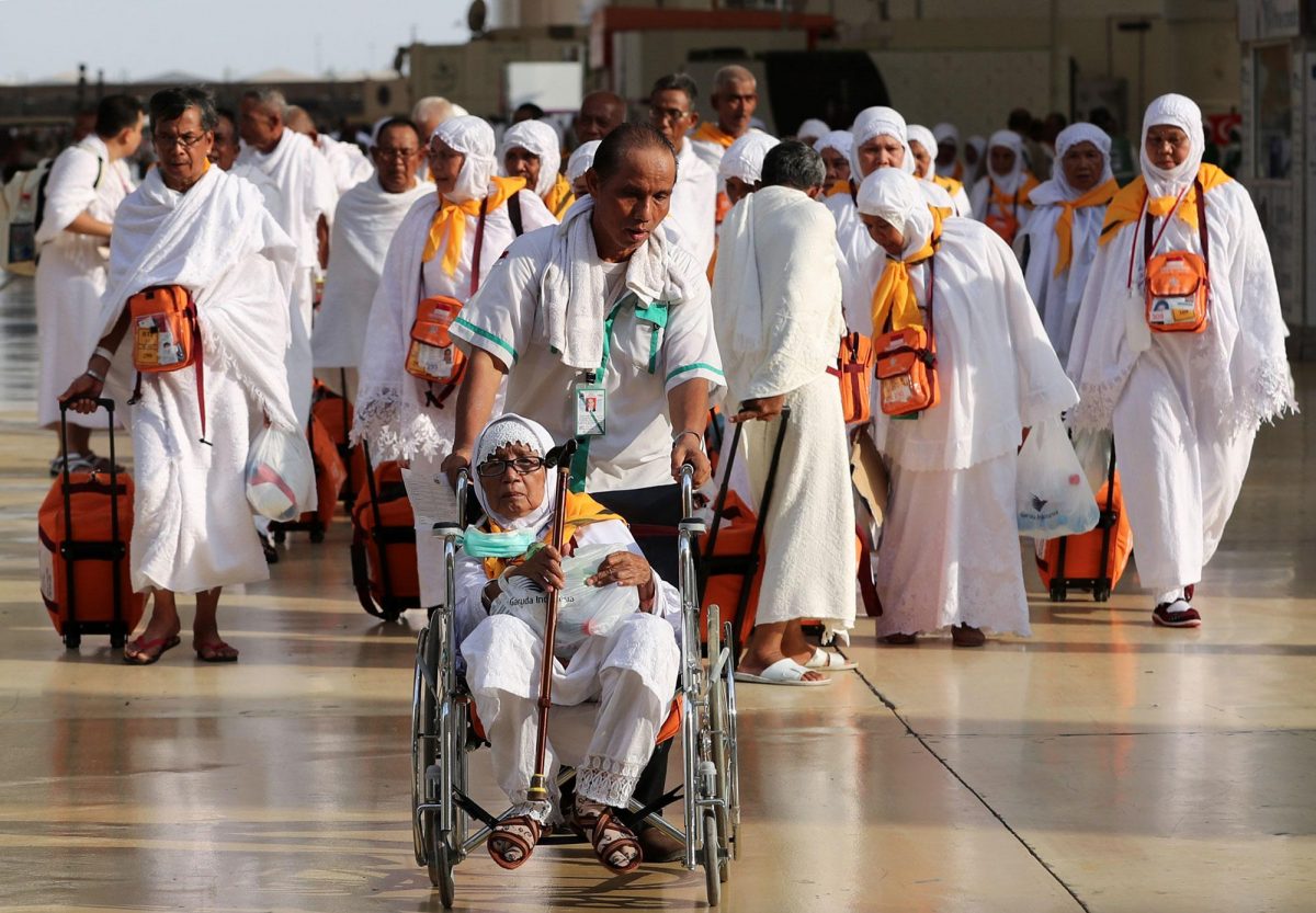 Muslim pilgrims arrive at Jeddah airport on August 26, 2017, prior to the start of the annual Hajj pilgrimage in the holy city of Makkah. (KARIM SAHIB/AFP/Getty Images)