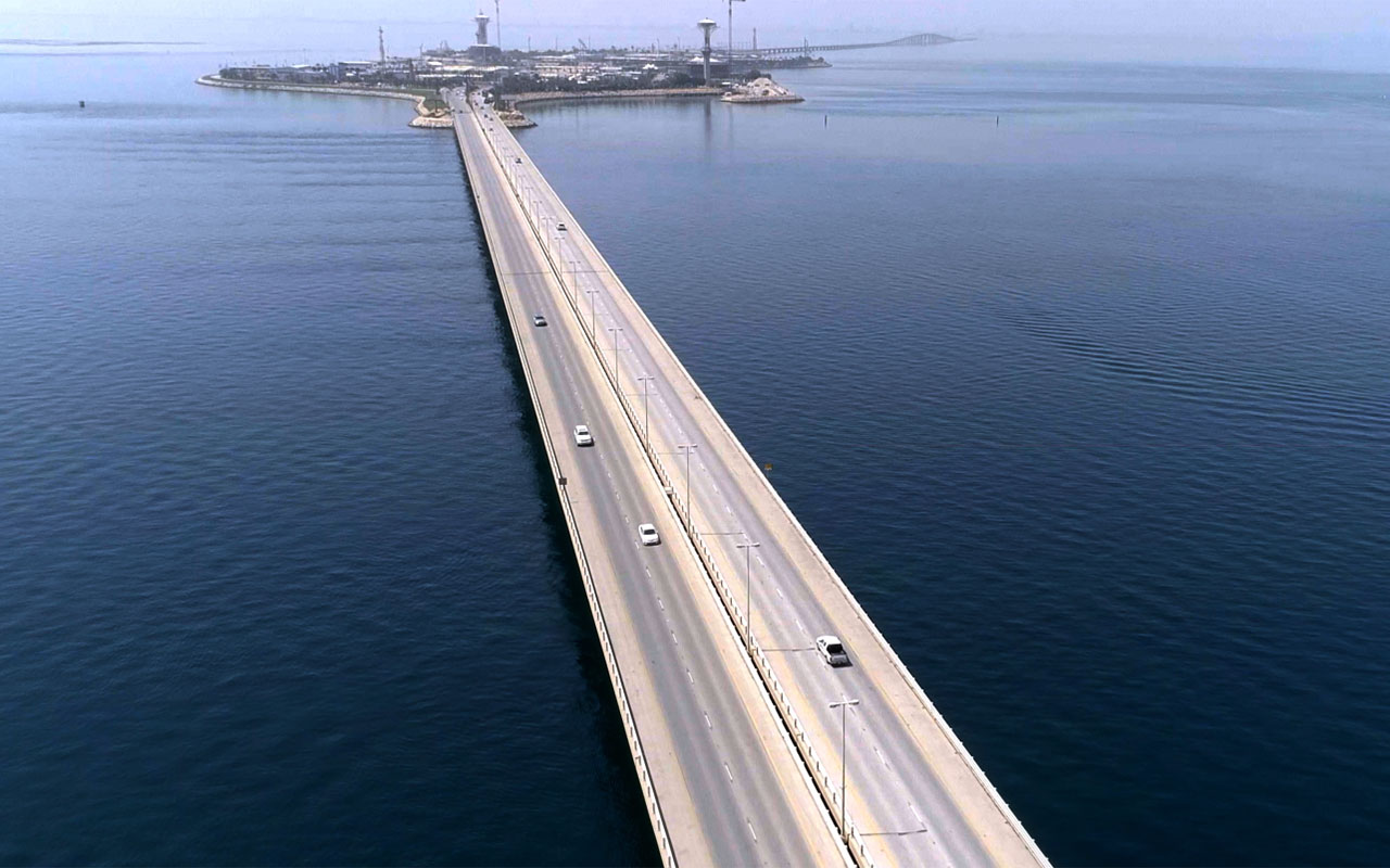 Bahrain businesses expect $2.9bn boost as King Fahd Causeway prepares to  re-open - Arabian Business: Latest News on the Middle East, Real Estate,  Finance, and More