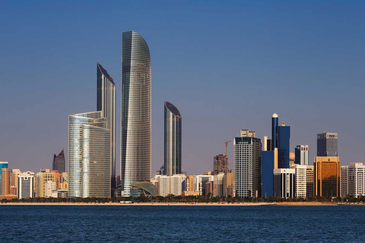 Updated measure for those in contact with a positive case have been announced by the Abu Dhabi Emergency, Crisis and Disasters Committee. Image: Shutterstock