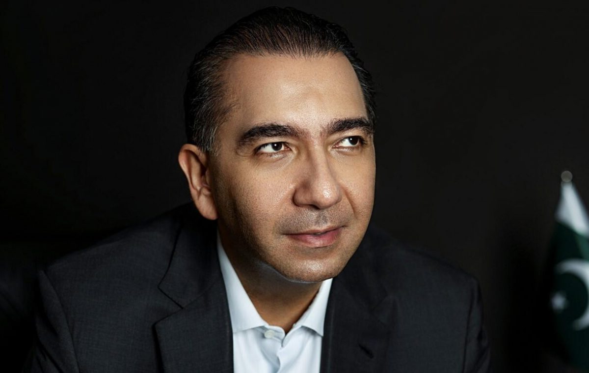 Murtaza Hashwani is Deputy Chairman & CEO of Hashoo Group