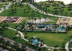 Zabeel park, designed by Cracknell, is one of Dubai’s largest and best known parks.