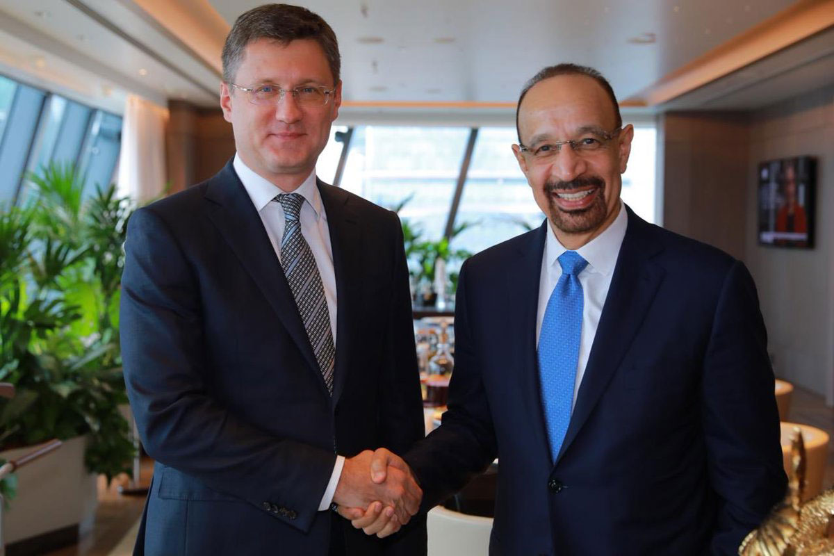 Russian Energy Minister Alexander Novak and Saudi Arabian Energy Minister Khalid al-Falih