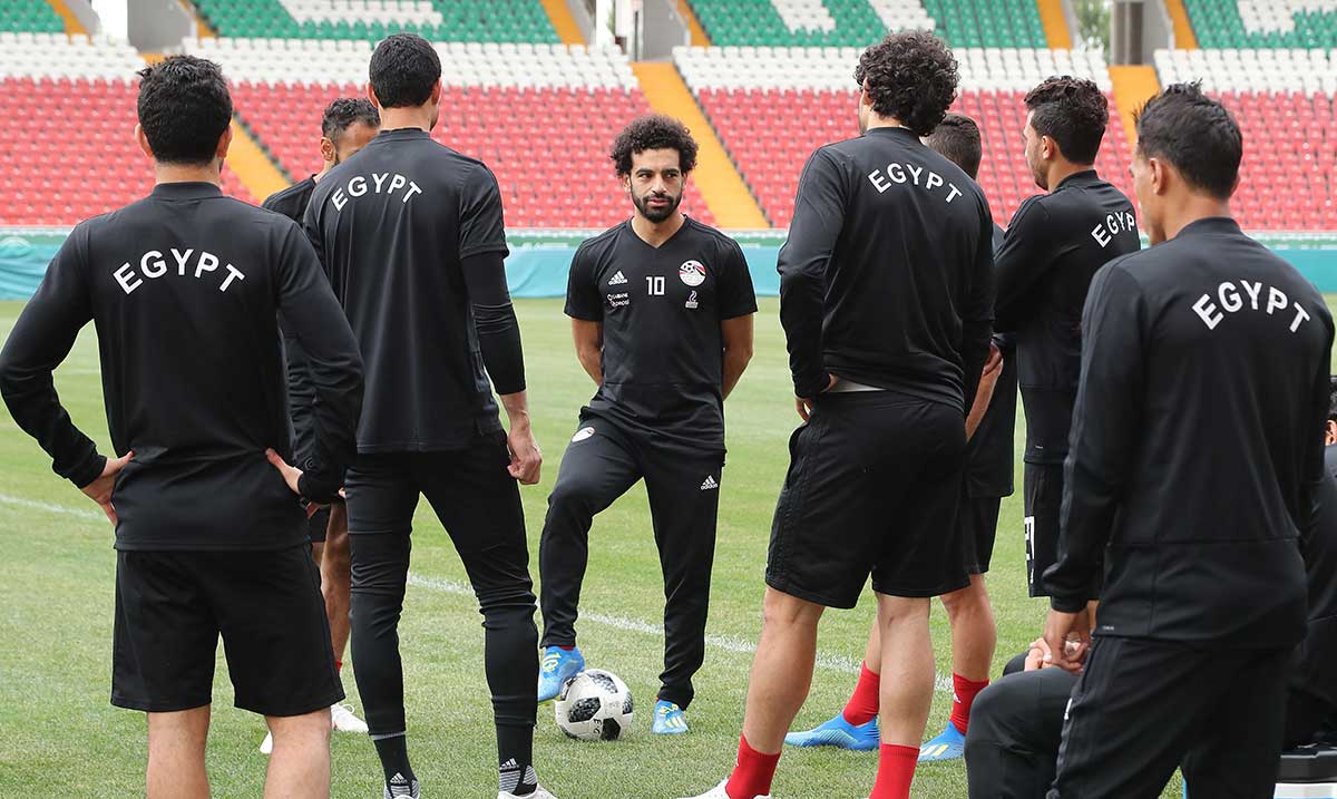 Egypt's forward Mohamed Salah (C) speaks to his teammates during a training session during the Russia 2018 World Cup football tournament at the Akhmat Arena stadium in Grozny on June 17, 2018.