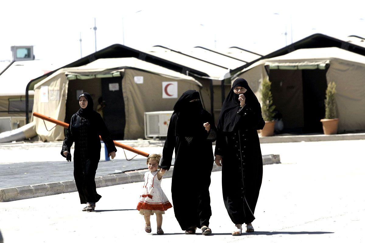 Syrian refugees walk on June 20, 2012 at the Kilis refugee camp near the Syrian border. (AFP/Getty Images)