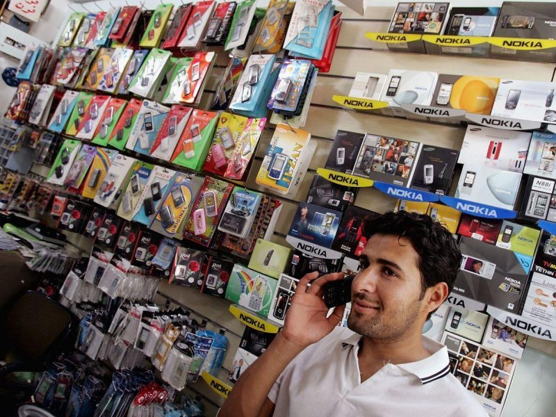 Mobile phone market has boomed in Iraq with total 10m consumers in the past two years