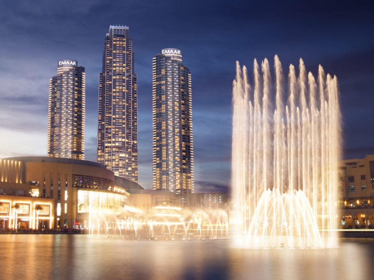 Dubai's fountain show is popular with residents and tourists alike.