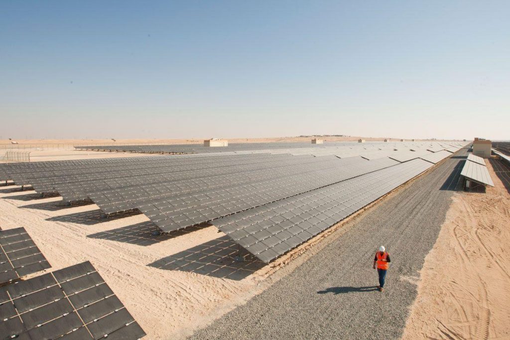 Greenpeace hails Dubai over new solar energy achievement - Arabian ...