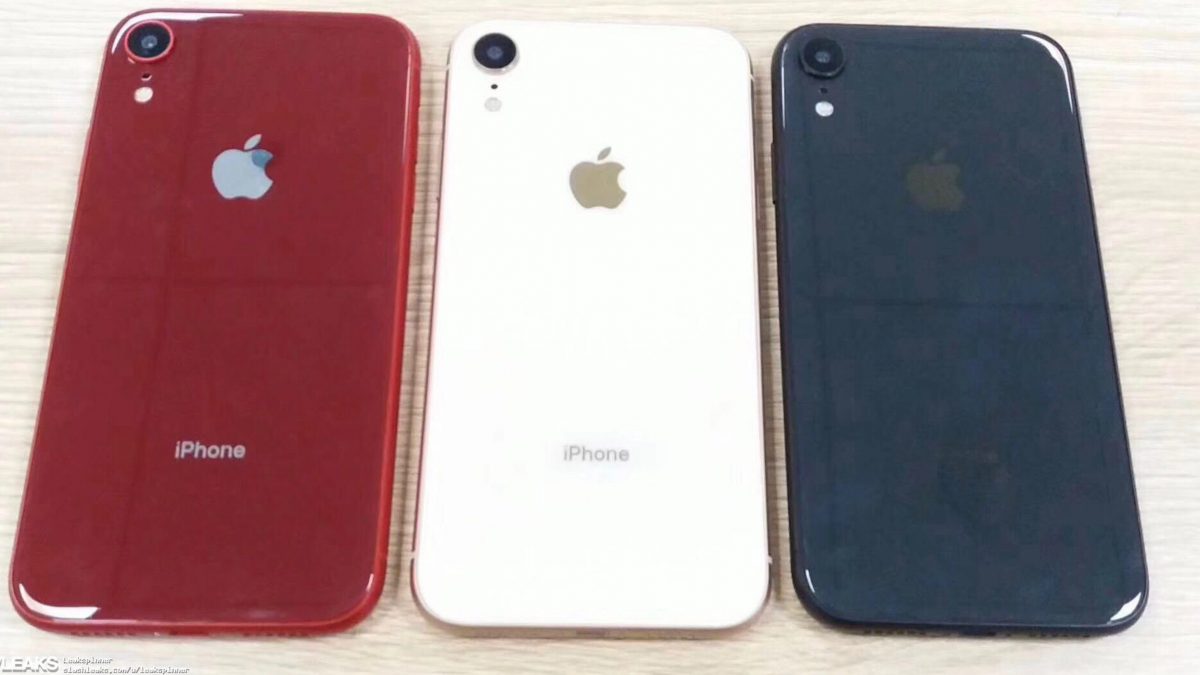 An upgraded version of the iPhone X with a 5.8-inch screen, but adding a faster processor and upgraded cameras. This device is likely to be called the iPhone Xs, which would follow Apple’s naming approach for new iPhones that look like the previous models but add new bells and whistles. Image: 9to5Mac.com