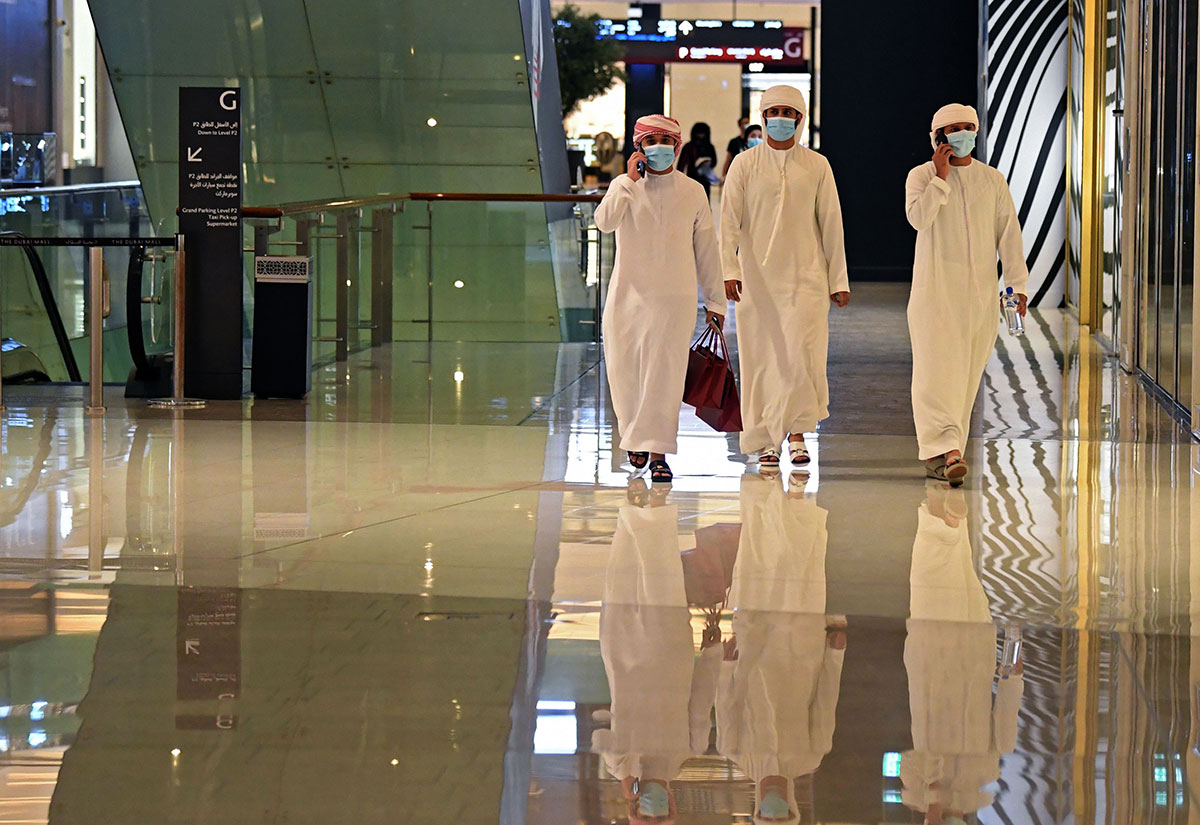 Dubai closes, fines tourism businesses over coronavirus violations