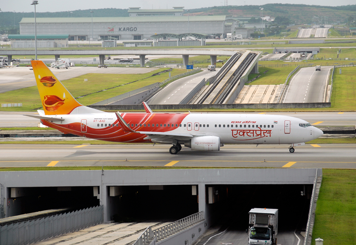 The incident delayed the flight by one-and-a-half-hours, close on the heels of a 27-hour delay by an Air India flight from Dubai to Kochi on the same day.