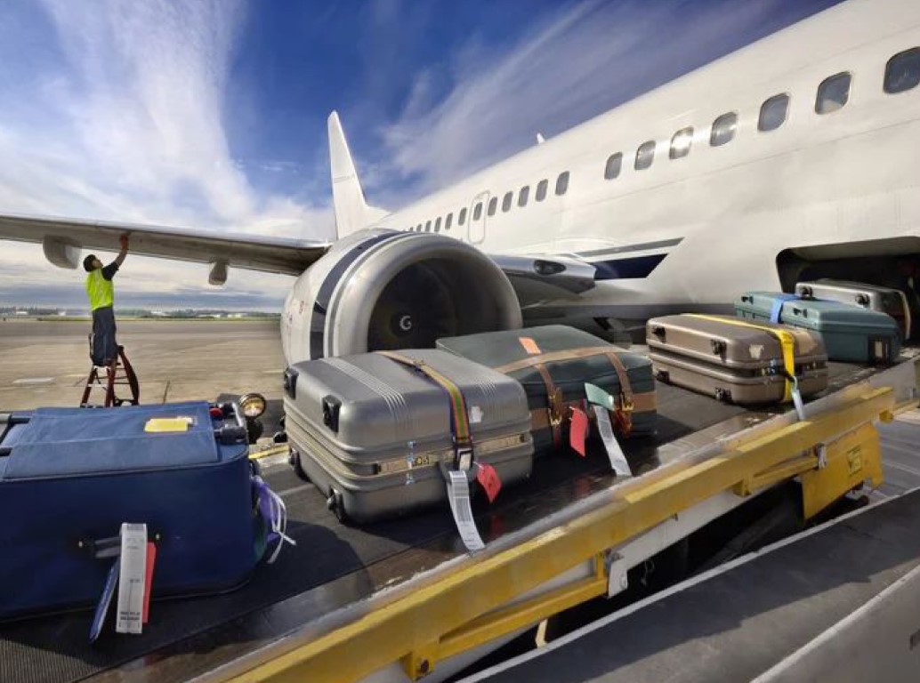 With limited baggage allowances and the recent baggage regulations announced by Dubai Airports this year, more and more people fear having their luggage rejected.