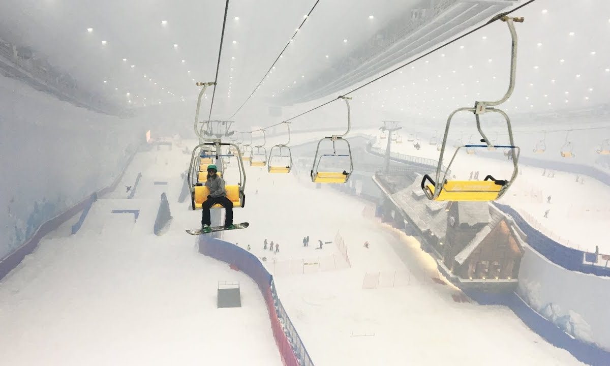 A mixed-use shopping and entertainment destination will be developed in Saudi Arabia which will feature the region’s largest indoor ski slope and snow park.