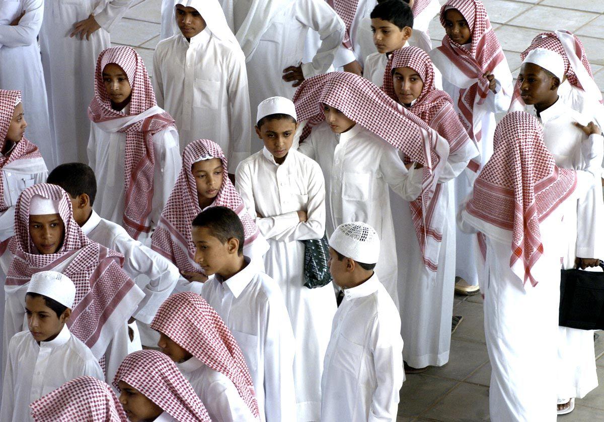 Saudi school children