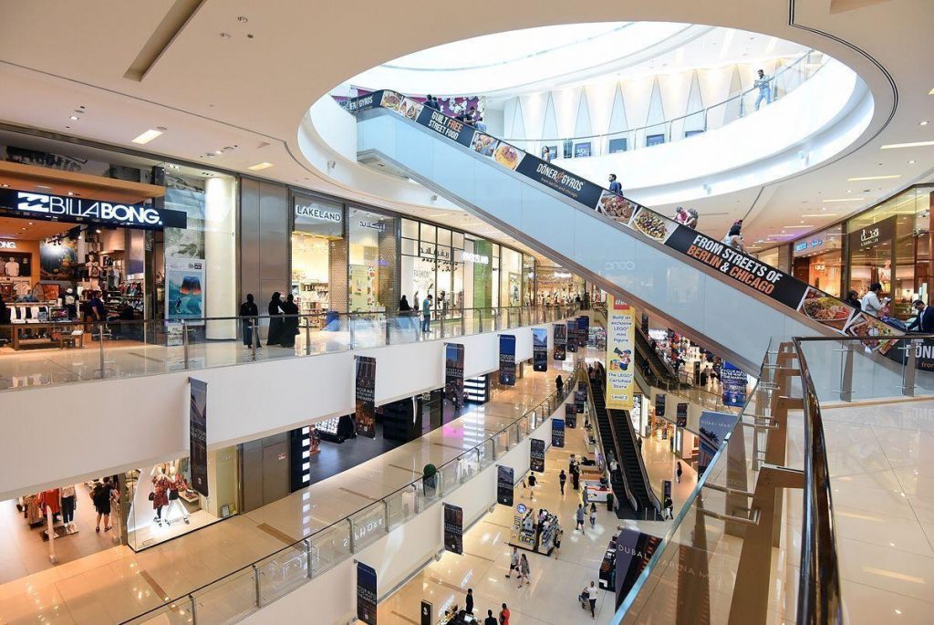 UAE mall footfalls rise, but e-commerce gaining pace - Arabian Business ...