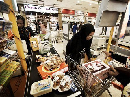 Rising food costs have pushed Saudi inflation up to 6.1 percent