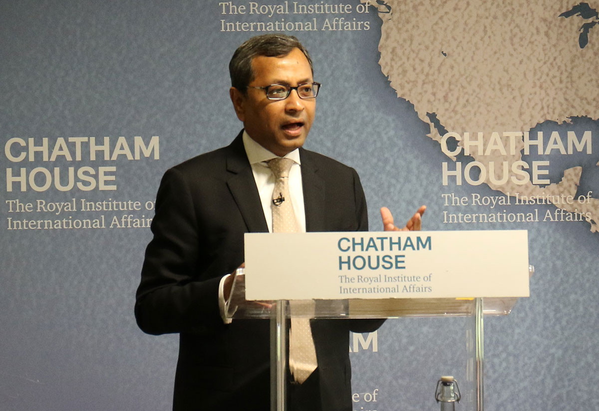 Founder of ASDA’A BCW, Sunil John, presents findings from the 11th Annual ASDA’A BCW Arab Youth Survey at an event at Chatham House in London on September 23, 2019.