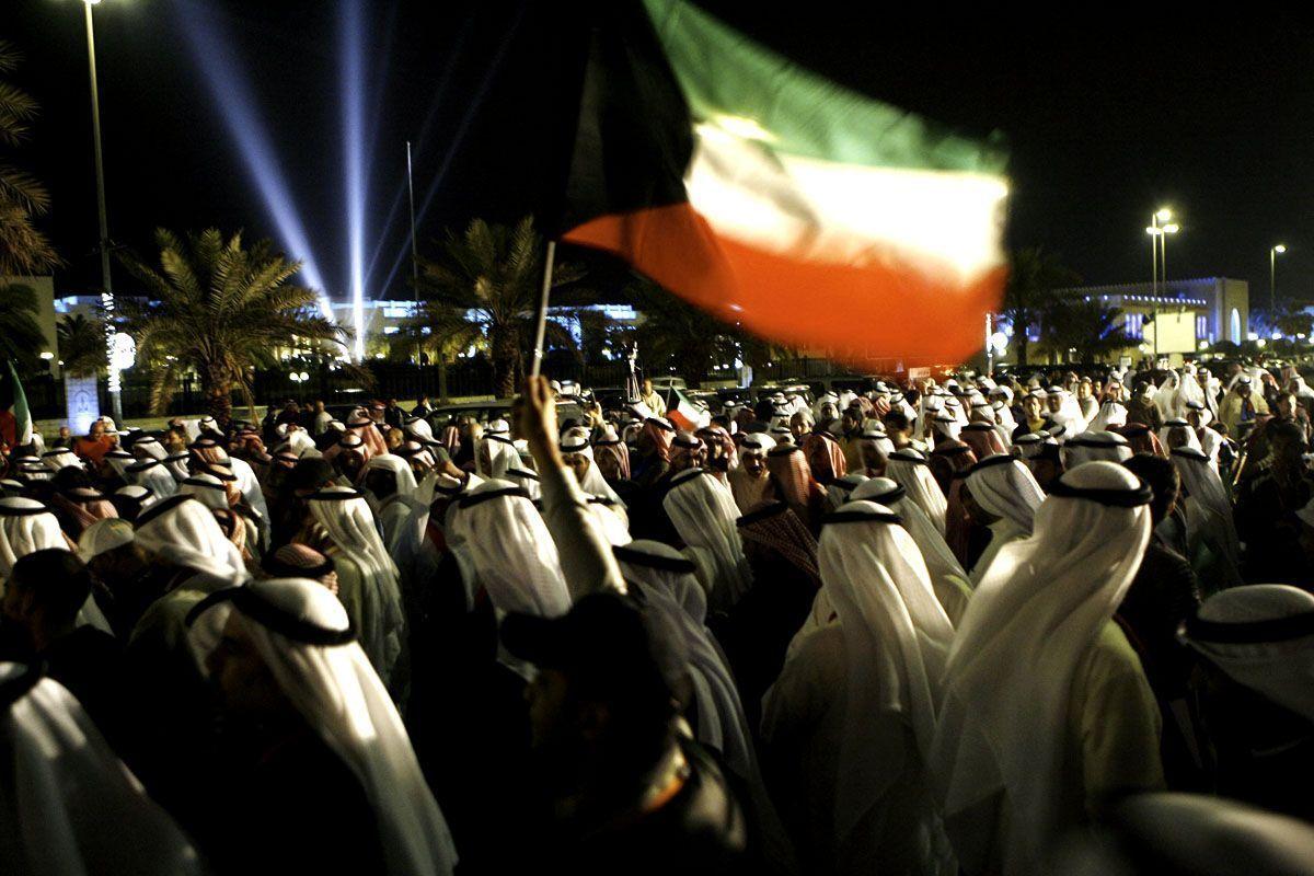 Kuwait Protesters In Porsches Shake Democracy Pioneer - Arabian Business