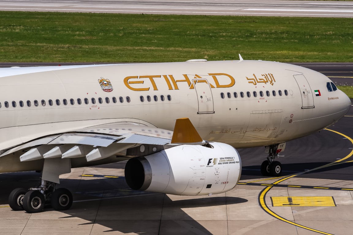 Etihad takes steps to become mid-sized carrier to weather coronavirus storm