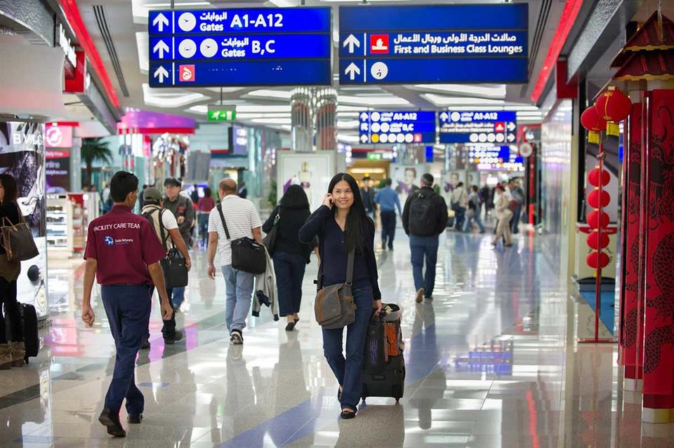 Majority of DXB passengers in transit, study shows - Arabian Business ...