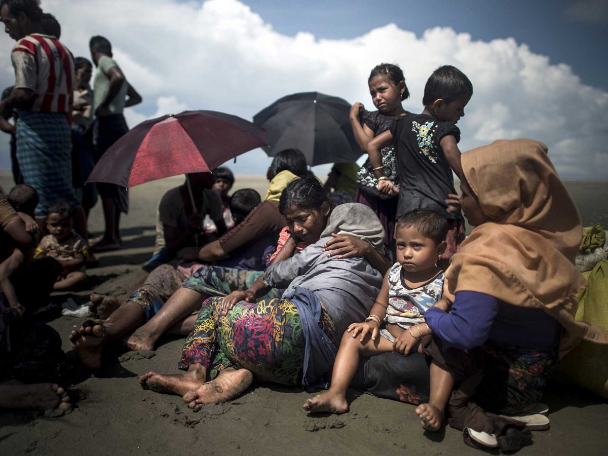 Rohingya Muslim refugees. (FRED DUFOUR/AFP/Getty Images)