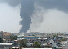 SHARJAH FIRE: A huge plume of black smoke billows out of the National Paints factory. (Photo: Mike Malate)