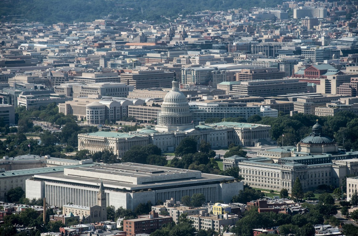 A Saudi Arabian sovereign wealth fund that aims to reduce the kingdom’s dependency on oil has engaged a top K Street firm in Washington to lobby for approval of future acquisitions in the US, according to a March 8 filing with the Justice Department.
 Photo: NICHOLAS KAMM/AFP/Getty Images