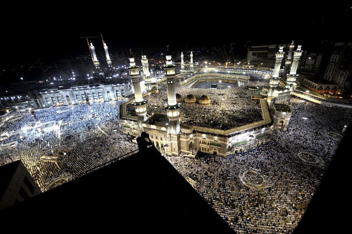 Saudi gov't acquires 5,800 properties for Makkah mosque - Arabian Business