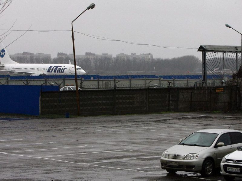 An airplane from Russian airline UTair Aviation is parked at the airfield of the airport in Rostov-on-Don. (SERGEI VENYAVSKY/AFP/Getty Images)