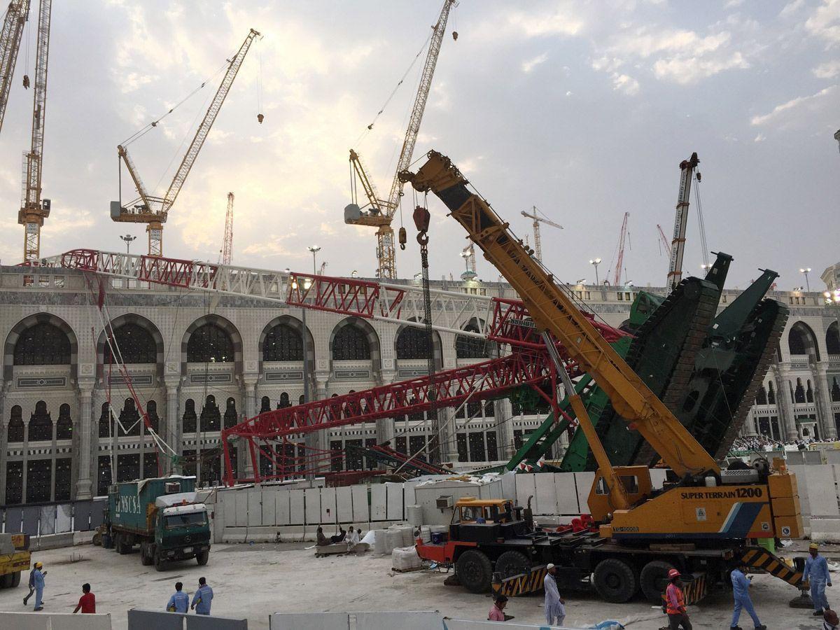 Binladiin construction firm that sacked 77,000 staff has lost billions since Makkah crane crash. (AFP/Getty Images)