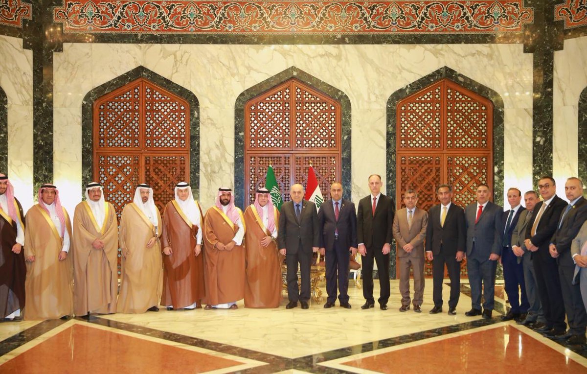 Saudi Minister of Commerce and Investment Majid bin Abdullah Al-Qassabi with the delegation that included Minister of Culture Prince Badr bin Abdullah bin Farhan, Minister of Environment, Water and Agriculture and Energy Minister Khalid Al-Falih.