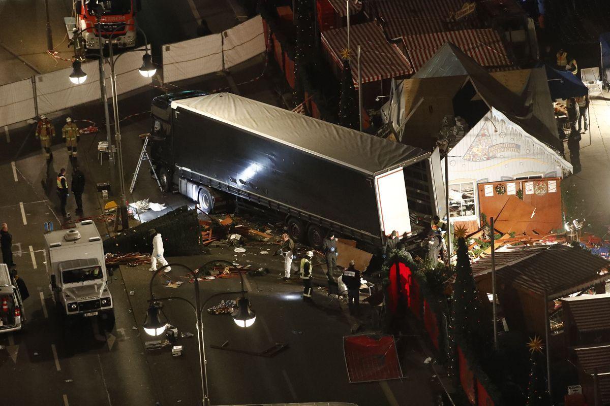 Authorites inspect a truck that had sped into a Christmas market in Berlin, on December 19. (Odd Andersen/AFP/Getty Images)