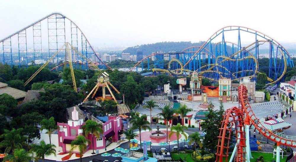 Six Flags theme park coming to Saudi Arabia in 2022 - Arabian Business ...